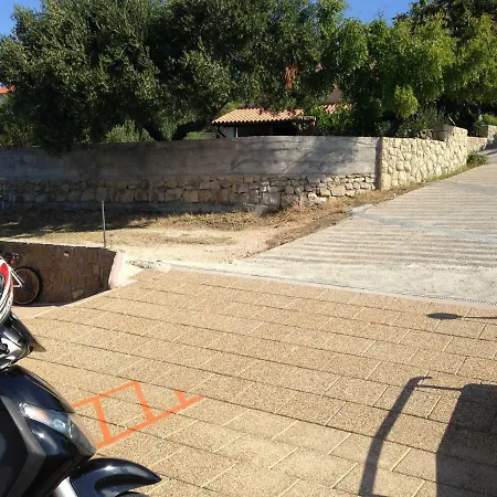 Jelka Apartment Rab Town